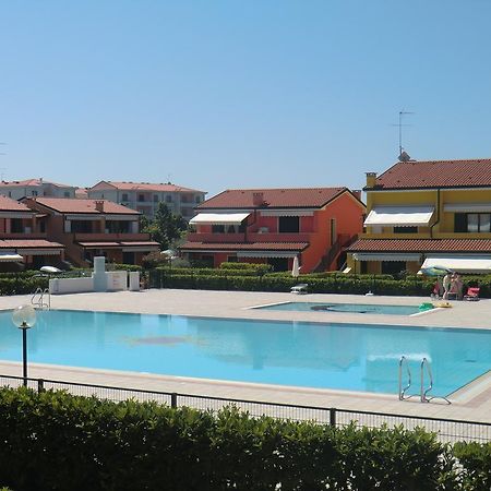 קאורלה Residence Villaggio Dei Fiori Con Piscina E Posto Spiaggia Incluso חדר תמונה