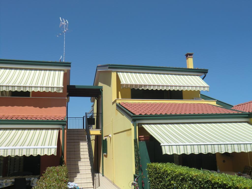 קאורלה Residence Villaggio Dei Fiori Con Piscina E Posto Spiaggia Incluso חדר תמונה